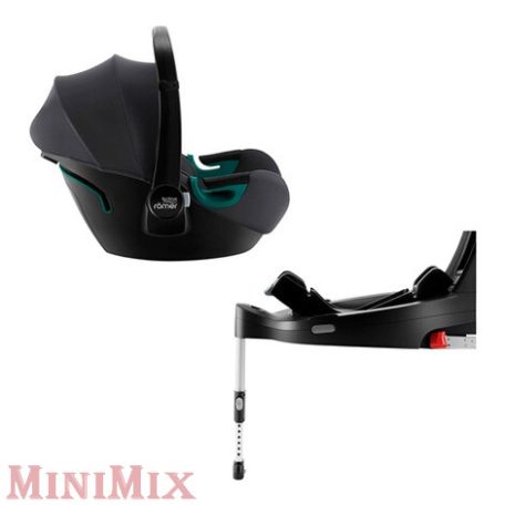 BRITAX RÖMER Baby Safe 3 40-83 cm Midnight Grey hordozó i-Size +  Britax Römer Flex Base iSense